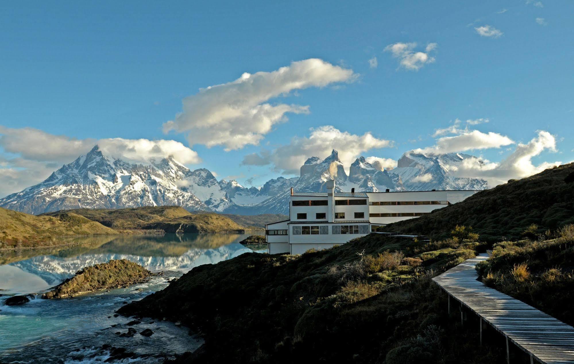 Explora En Torres Del Paine Vila Torres del Paine National Park Exterior foto